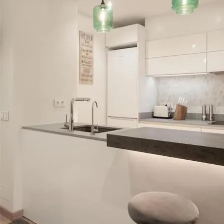 The Mile Apartment